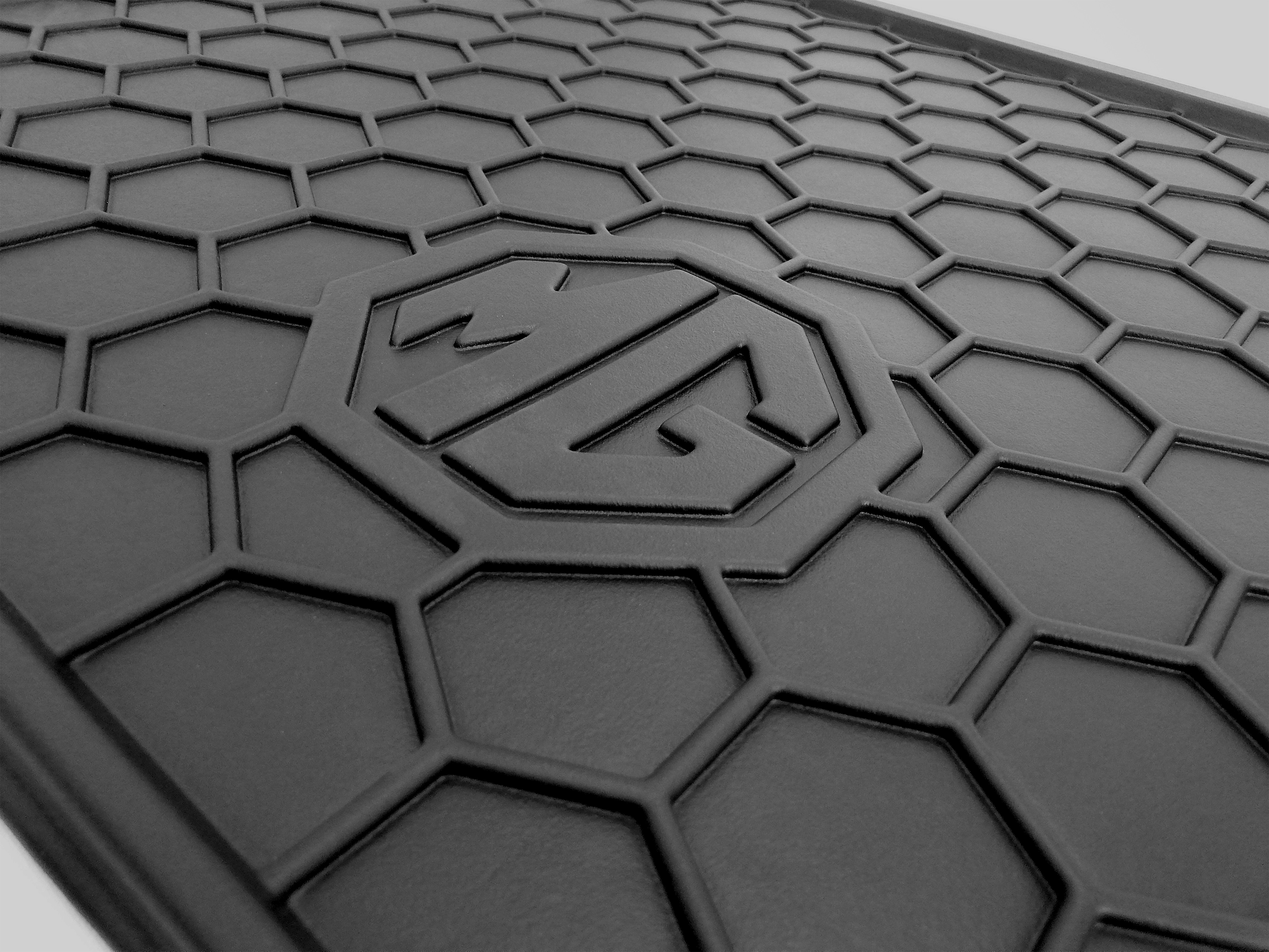 MG HS Plug-In Rubber Loadspace Mat