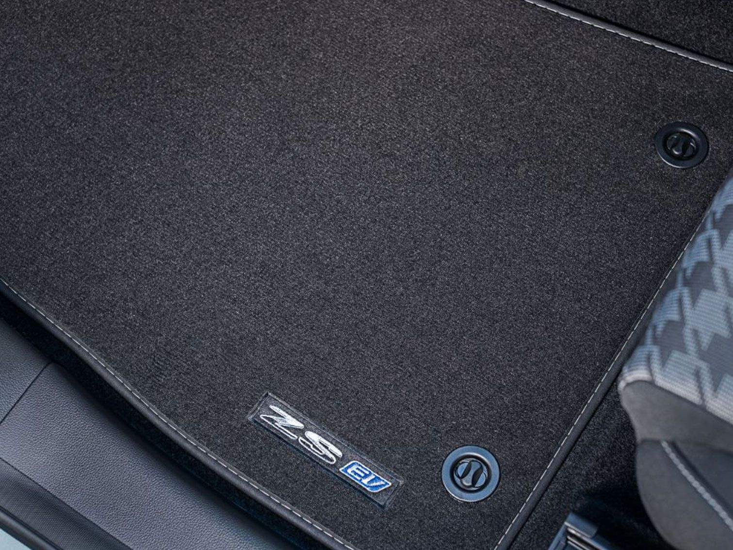 MG ZS EV Fabric Mat Set